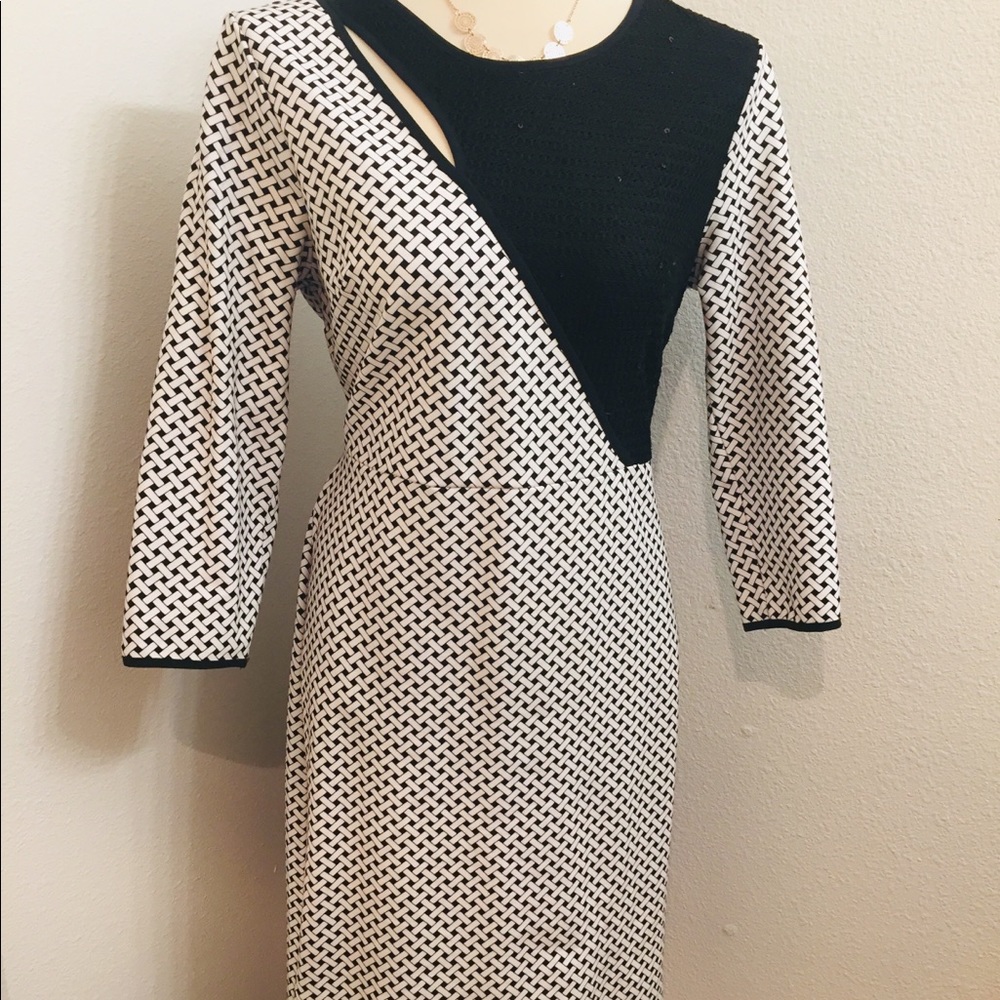 ✌🏽❤️🛍 I 🖤 Ronson Black &White dress size L
